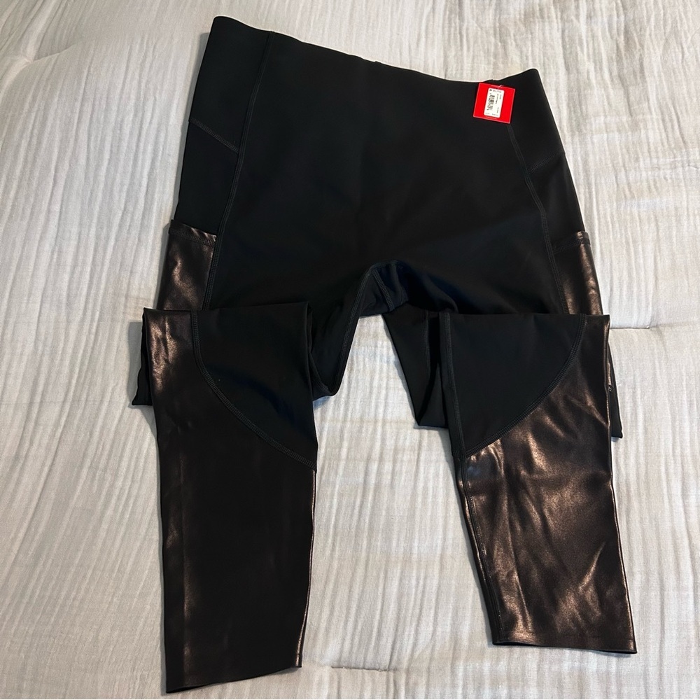 NWT SPANX Women’s Gloss Panel Leggings Black Sz XL - Picture 3 of 11